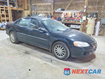 Czwarte zdjęcie samochodu z boku: 2002 CHRYSLER SEBRING LXI VIN:1C3EL56RX2N235970 - miniatura