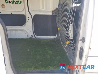 Zdjęcie 11 z 13 samochodu: 2014 NISSAN NV200 DELIVERY VAN VIN:3N6CM0KN8EK694394 - miniatura