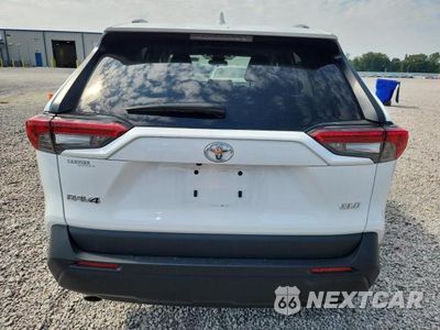 Zdjęcie 6 z 13 samochodu: 2023 TOYOTA RAV4 XLE VIN:2T3W1RFVXPC250321 - miniatura