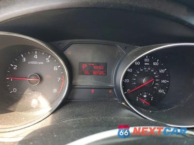 Zdjęcie 9 z 13 samochodu: 2016 KIA SEDONA LX VIN:KNDMB5C11G6171389 - miniatura