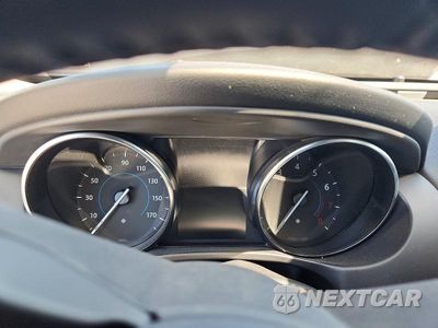 Zdjęcie 9 z 13 samochodu: 2019 JAGUAR XE PREMIUM VIN:SAJAD4FX1KCP45413 - miniatura