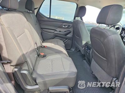 Zdjęcie 11 z 13 samochodu: 2020 CHEVROLET TRAVERSE LS VIN:1GNERFKW9LJ316387 - miniatura