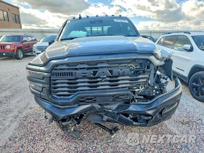 Piąte zdjęcie samochodu w środku: 2025 RAM 2500 TRADESMAN VIN:3C63R5CL0SG569569 - miniatura