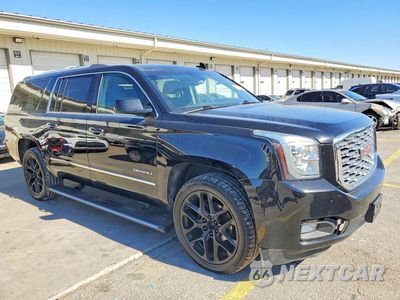 Czwarte zdjęcie samochodu z boku: 2019 GMC YUKON XL DENALI VIN:1GKS2HKJ8KR252931 - miniatura