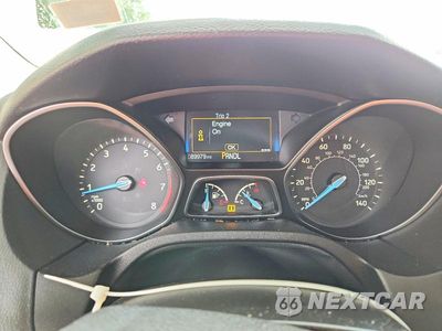 Zdjęcie 9 z 12 samochodu: 2018 FORD FOCUS S VIN:1FADP3E21JL307532 - miniatura