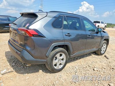 Trzecie zdjęcie samochodu z tyłu: 2020 TOYOTA RAV4 XLE VIN:2T3W1RFV5LC051770 - miniatura