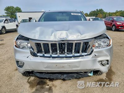 Piąte zdjęcie samochodu w środku: 2013 JEEP GRAND CHEROKEE LAREDO VIN:1C4RJEAG2DC643175 - miniatura