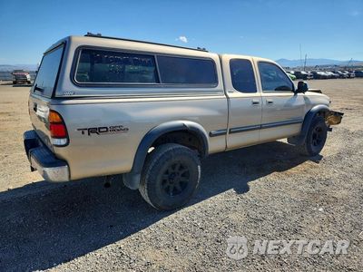 Trzecie zdjęcie samochodu z tyłu: 2002 TOYOTA TUNDRA SR5 V8 VIN:5TBBT44182S285369 - miniatura