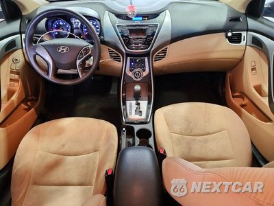 Zdjęcie 8 z 13 samochodu: 2013 HYUNDAI ELANTRA GLS VIN:5NPDH4AE7DH394388 - miniatura