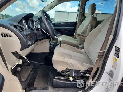 Zdjęcie 7 z 13 samochodu: 2017 DODGE GRAND CARAVAN SE VIN:2C4RDGBG9HR746933 - miniatura