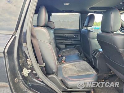 Zdjęcie 11 z 14 samochodu: 2020 MITSUBISHI OUTLANDER SE VIN:JA4AD3A33LZ030932 - miniatura