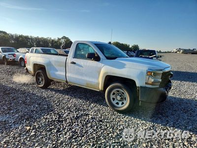Czwarte zdjęcie samochodu z boku: 2017 CHEVROLET SILVERADO C1500 VIN:1GCNCNEC4HZ233075 - miniatura
