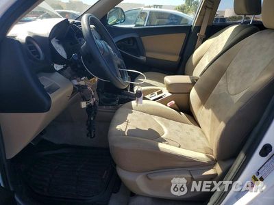 Zdjęcie 7 z 13 samochodu: 2010 TOYOTA RAV4 BASE VIN:JTMZF4DVXA5016276 - miniatura