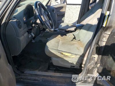 Zdjęcie 7 z 13 samochodu: 2006 JEEP LIBERTY SPORT VIN:1J4GK48K46W105730 - miniatura