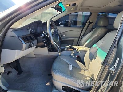 Zdjęcie 7 z 13 samochodu: 2004 BMW 530 I VIN:WBANA735X4B810326 - miniatura