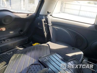 Zdjęcie 10 z 12 samochodu: 2009 MINI COOPER VIN:WMWMF33559TU74835 - miniatura