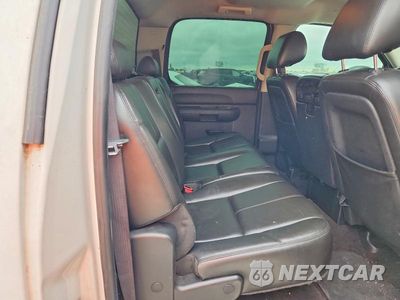 Zdjęcie 10 z 13 samochodu: 2011 CHEVROLET SILVERADO K1500 LT VIN:3GCPKSE36BG369872 - miniatura