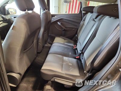 Zdjęcie 11 z 14 samochodu: 2019 FORD ESCAPE SE VIN:1FMCU9GDXKUB50168 - miniatura