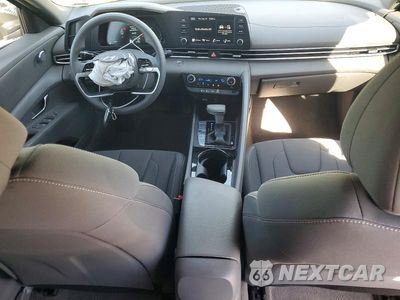 Zdjęcie 8 z 13 samochodu: 2026 HYUNDAI ELANTRA HYBRID BLUE VIN:KMHLM4DJ3TU185164 - miniatura