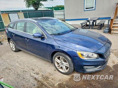 Czwarte zdjęcie samochodu z boku: 2015 VOLVO V60 PREMIER VIN:YV1612SB8F1190984 - miniatura