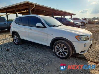 Czwarte zdjęcie samochodu z boku: 2013 BMW X3 XDRIVE28I VIN:5UXWX9C52D0A30447 - miniatura