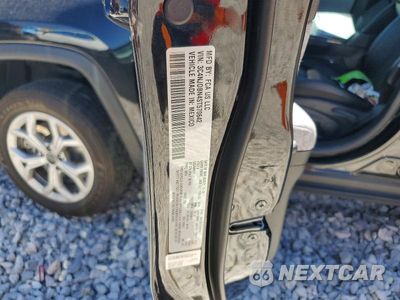 Zdjęcie 13 z 13 samochodu: 2025 JEEP COMPASS LATITUDE VIN:3C4NJDBN4ST570642 - miniatura