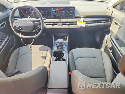 Zdjęcie 8 z 12 samochodu: 2025 KIA K4 LXS VIN:3KPFT4DE6SE220428 - miniatura