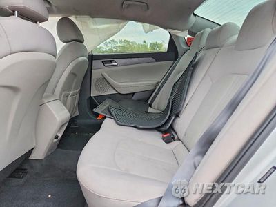 Zdjęcie 10 z 12 samochodu: 2019 HYUNDAI SONATA SE VIN:5NPE24AFXKH753065 - miniatura