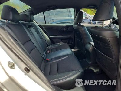 Zdjęcie 10 z 13 samochodu: 2016 HONDA ACCORD SPORT VIN:1HGCR2F50GA023530 - miniatura