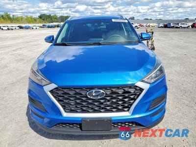 Piąte zdjęcie samochodu w środku: 2019 HYUNDAI TUCSON VALUE VIN:KM8J3CA42KU025228 - miniatura