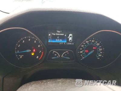 Zdjęcie 9 z 12 samochodu: 2012 FORD FOCUS TITANIUM VIN:1FAHP3N29CL415580 - miniatura