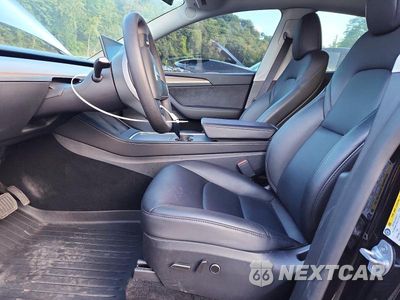 Zdjęcie 7 z 12 samochodu: 2025 TESLA MODEL Y VIN:7SAYGDEE2SF291800 - miniatura