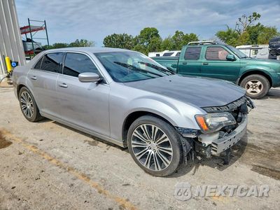 Czwarte zdjęcie samochodu z boku: 2013 CHRYSLER 300 S VIN:2C3CCABG6DH585547 - miniatura