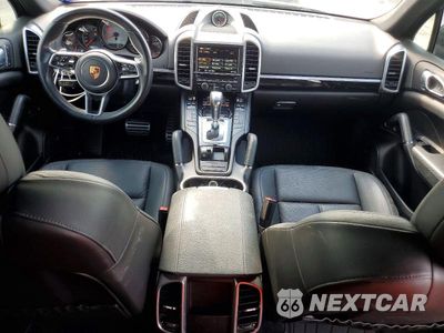 Zdjęcie 8 z 14 samochodu: 2015 PORSCHE CAYENNE S VIN:WP1AB2A20FLA56701 - miniatura