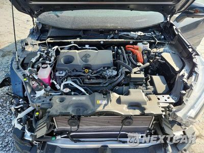 Zdjęcie 12 z 13 samochodu: 2025 TOYOTA RAV4 XSE VIN:JTMFB3FV7SD235418 - miniatura