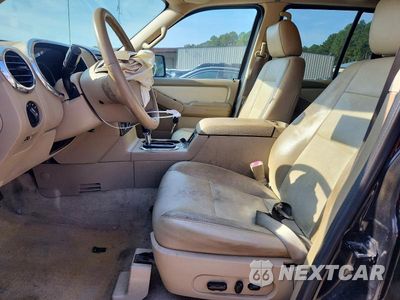 Zdjęcie 7 z 13 samochodu: 2008 FORD EXPLORER XLT VIN:1FMEU63E88UA93340 - miniatura