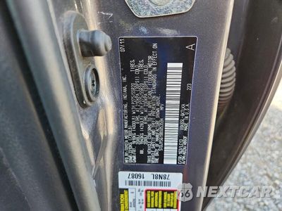 Zdjęcie 13 z 13 samochodu: 2011 TOYOTA SEQUOIA LIMITED VIN:5TDJY5G19BS053594 - miniatura