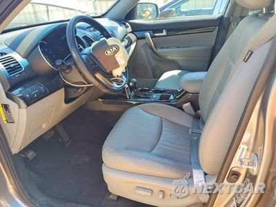 Zdjęcie 7 z 14 samochodu: 2015 KIA SORENTO SX VIN:5XYKW4A70FG651836 - miniatura