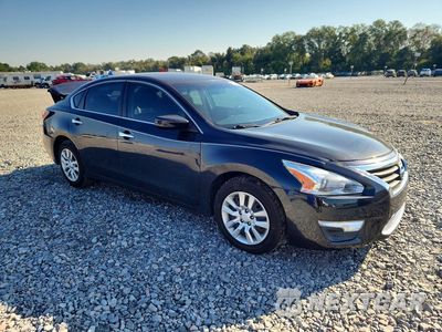 Czwarte zdjęcie samochodu z boku: 2015 NISSAN ALTIMA 2.5 S VIN:1N4AL3AP9FN875667 - miniatura