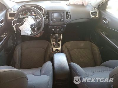 Zdjęcie 8 z 13 samochodu: 2018 JEEP COMPASS SPORT VIN:3C4NJDAB5JT482768 - miniatura