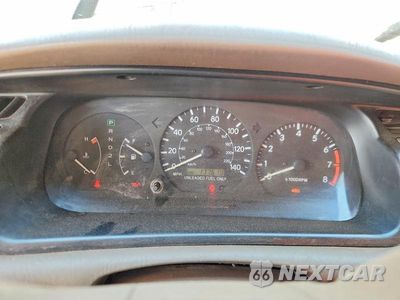 Zdjęcie 9 z 13 samochodu: 1999 TOYOTA CAMRY LE VIN:JT2BG28KXX0283841 - miniatura