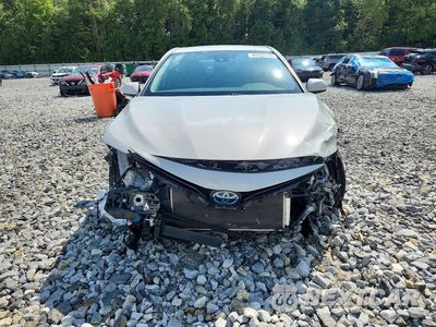 Piąte zdjęcie samochodu w środku: 2022 TOYOTA CAMRY LE VIN:4T1C31AK1NU042327 - miniatura