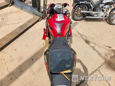 Zdjęcie 6 z 9 samochodu: 2004 HONDA CBR600 RR VIN:JH2PC370X4M105406 - miniatura