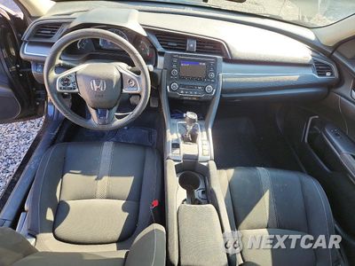 Zdjęcie 8 z 12 samochodu: 2019 HONDA CIVIC LX VIN:2HGFC2E61KH548115 - miniatura