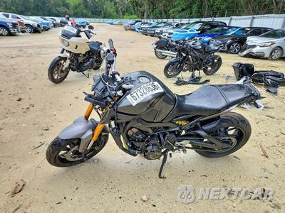 Trzecie zdjęcie samochodu z tyłu: 2015 YAMAHA FZ09 VIN:JYARN33E2FA007418 - miniatura