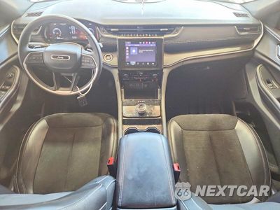 Zdjęcie 8 z 13 samochodu: 2023 JEEP GRAND CHEROKEE LAREDO VIN:1C4RJGAG5PC647785 - miniatura