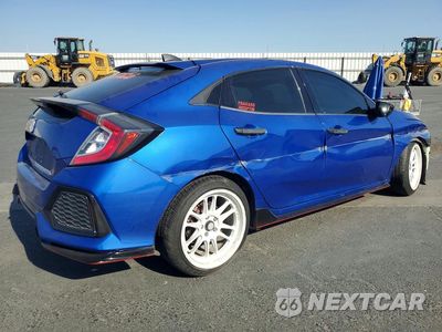Trzecie zdjęcie samochodu z tyłu: 2018 HONDA CIVIC SPORT VIN:SHHFK7H40JU419519 - miniatura