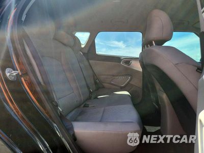 Zdjęcie 11 z 14 samochodu: 2023 KIA SOUL LX VIN:KNDJ23AU3P7889685 - miniatura