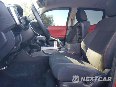 Zdjęcie 7 z 12 samochodu: 2016 TOYOTA TACOMA SR5 V6 VIN:5TFDZ5BN7GX006926 - miniatura