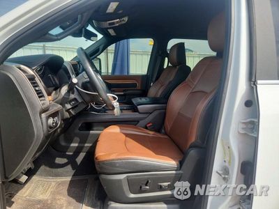 Zdjęcie 7 z 12 samochodu: 2024 RAM 3500 LONGHORN VIN:3C63R3NL2RG191069 - miniatura